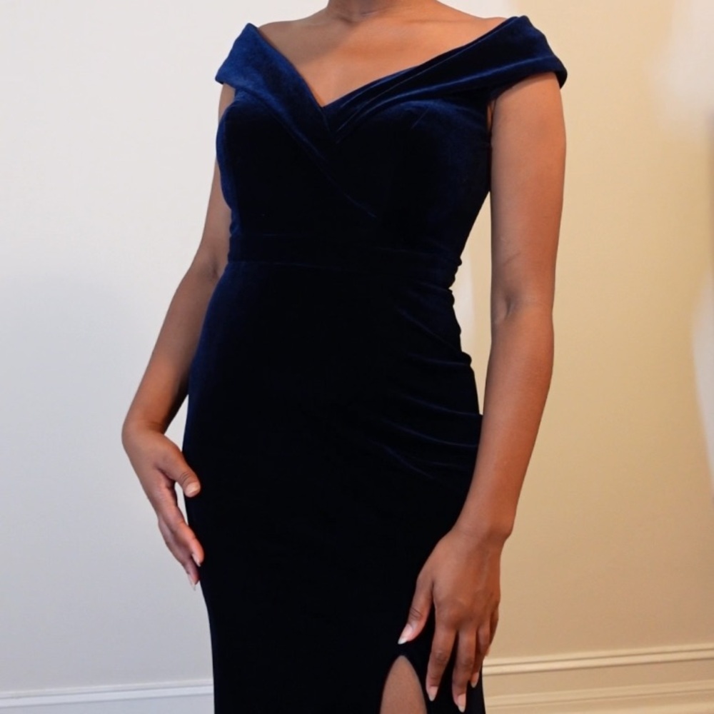 Aqua Strapless Midnight Blue Gown - Picture 3 of 6